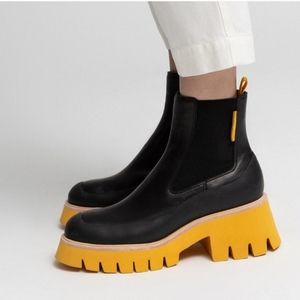 NIB Oncept x Free People Indio black citrus lugg heel combat moto boots bootie 8